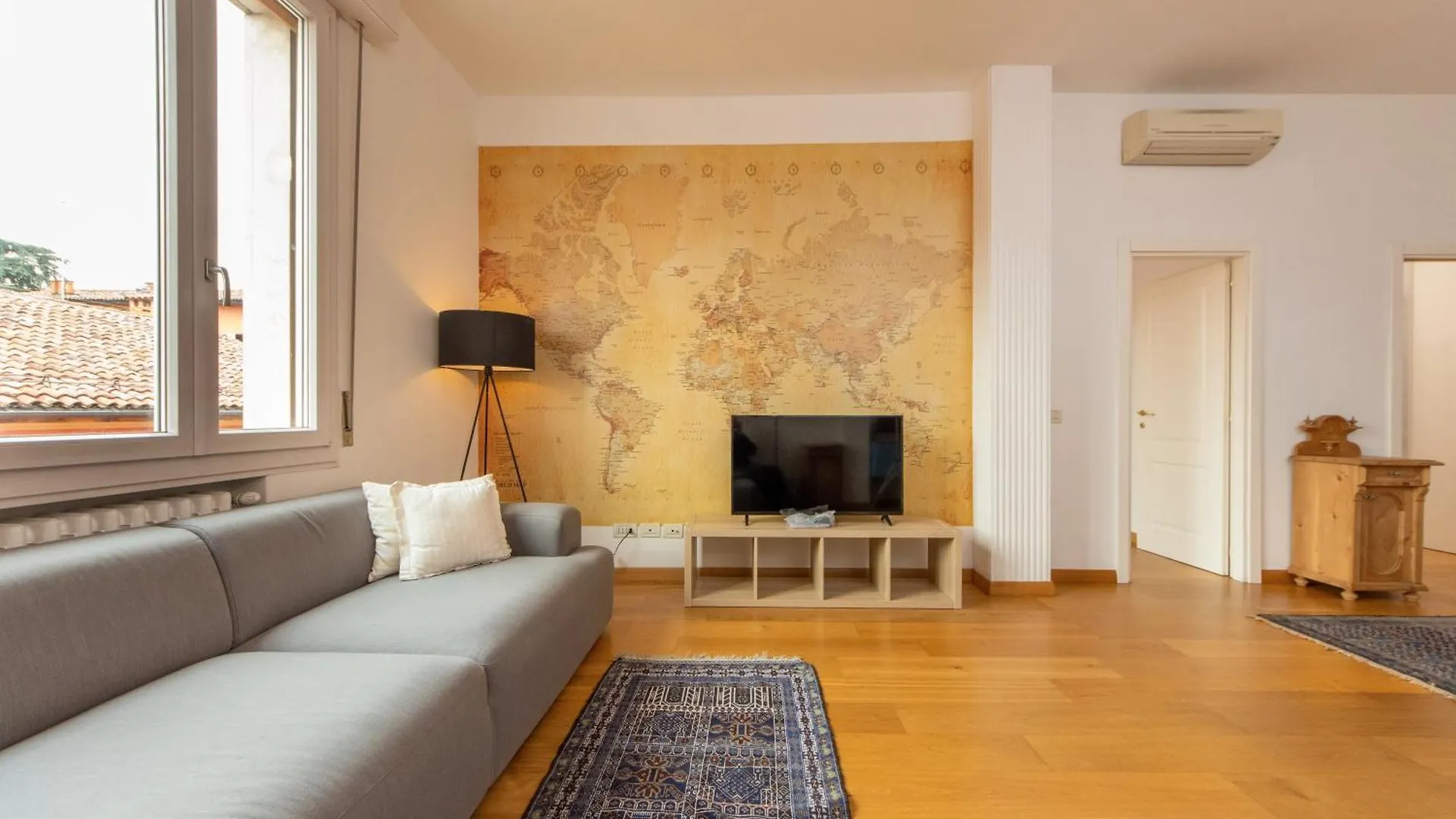 Apartment Isaia Home Bologna